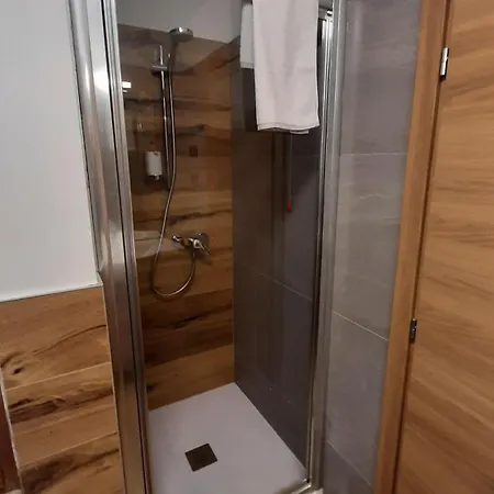 Dolomiti Alte Vie Con Parcheggio Privato E Garage Moto Apartament *